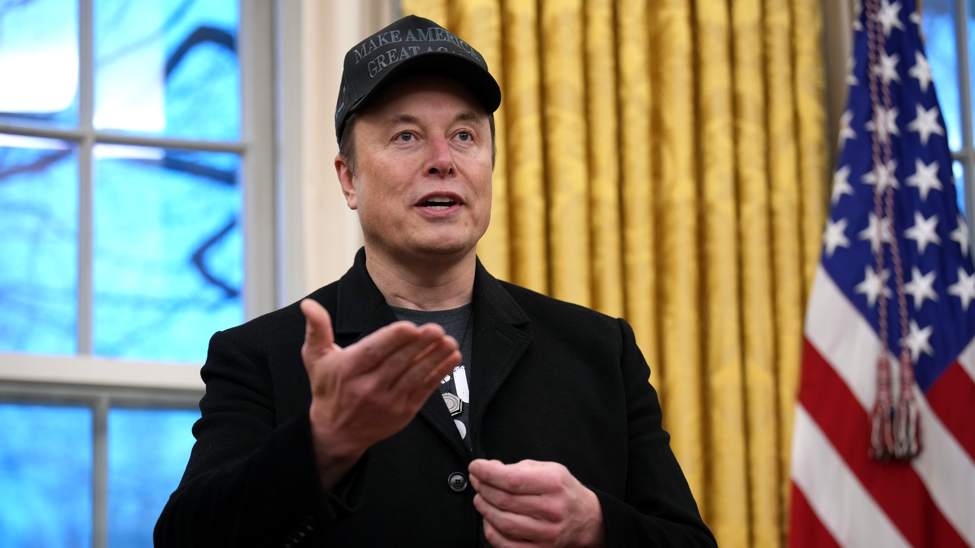 Employment lawyer reveals three major problems with Elon Musk's email to all federal workers with ultimatum
