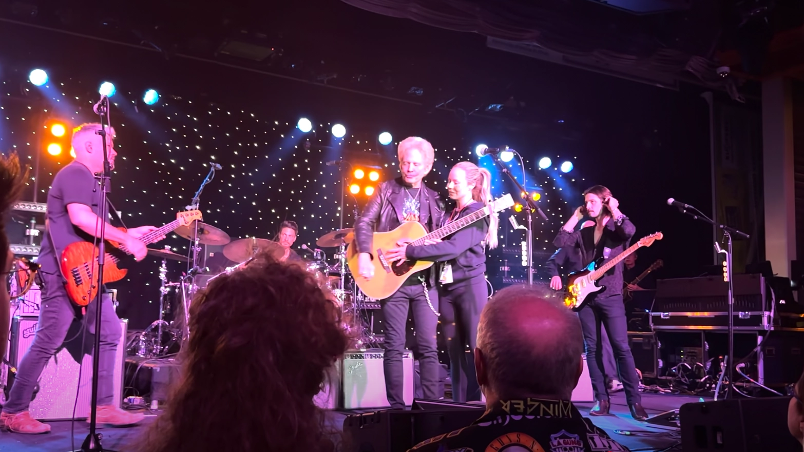 Heartbreaking moment Eagles legend Don Felder suffers medical emergency live onstage