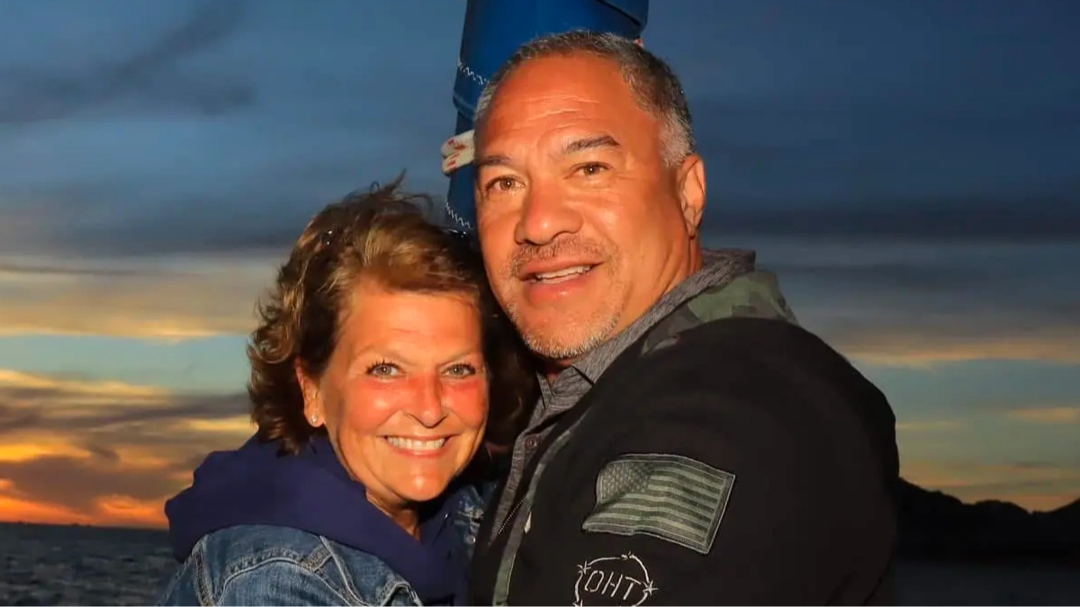 Family claim couple are being held 'hostage' in Mexican prison over credit card dispute with resort