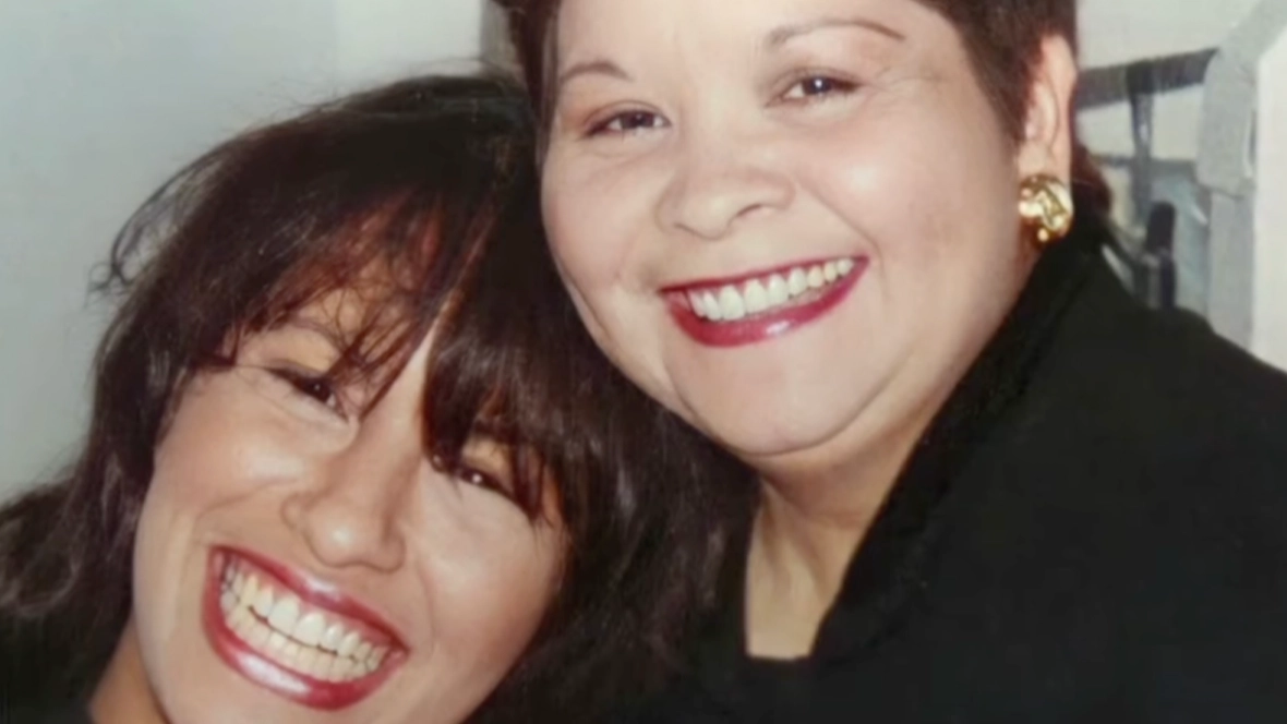 Family of woman who murdered pop star Selena claim singer caused her own death