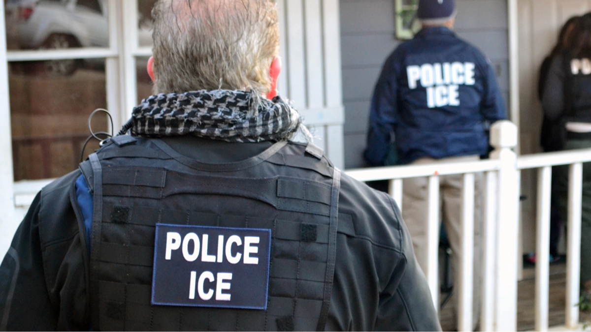 ICE agent explains why they took the job and opens up on 'terrible' training