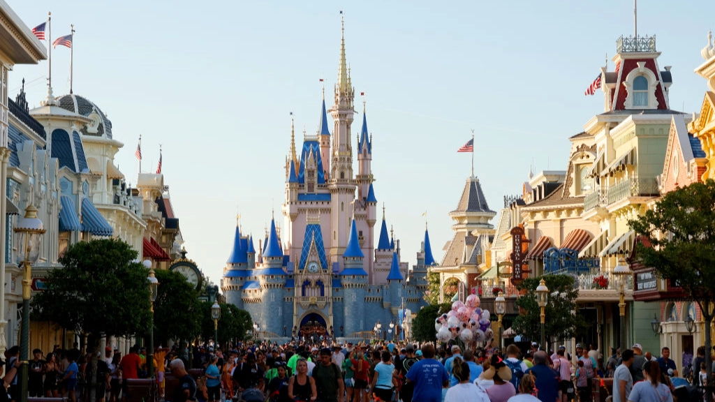 Disneyland and Disney World booking hack could save families over $6,000 on their vacations