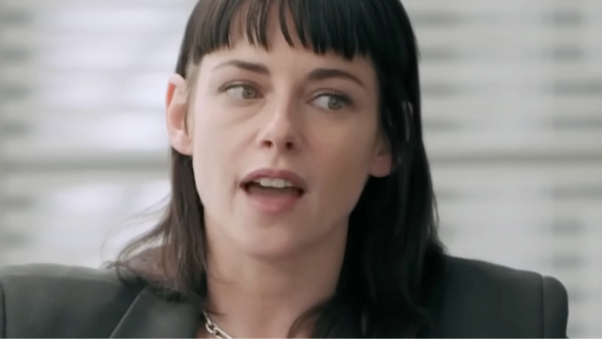Kristen Stewart explains why 'a healthy amount of humiliation' is actually 'really humbling'