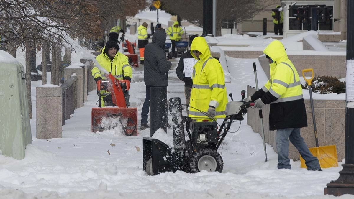 Expert issues severe warning for 'Arctic Hurricane' set to hit US with dangerous subzero temperatures