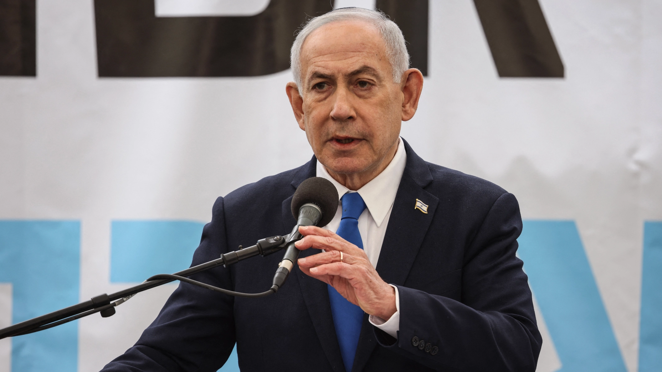 Benjamin Netanyahu reveals cancer diagnosis he kept secret for years