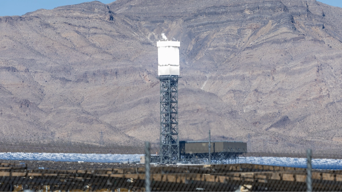 Why $2,200,000,000 solar farm in California desert failed as it's set to be switched off