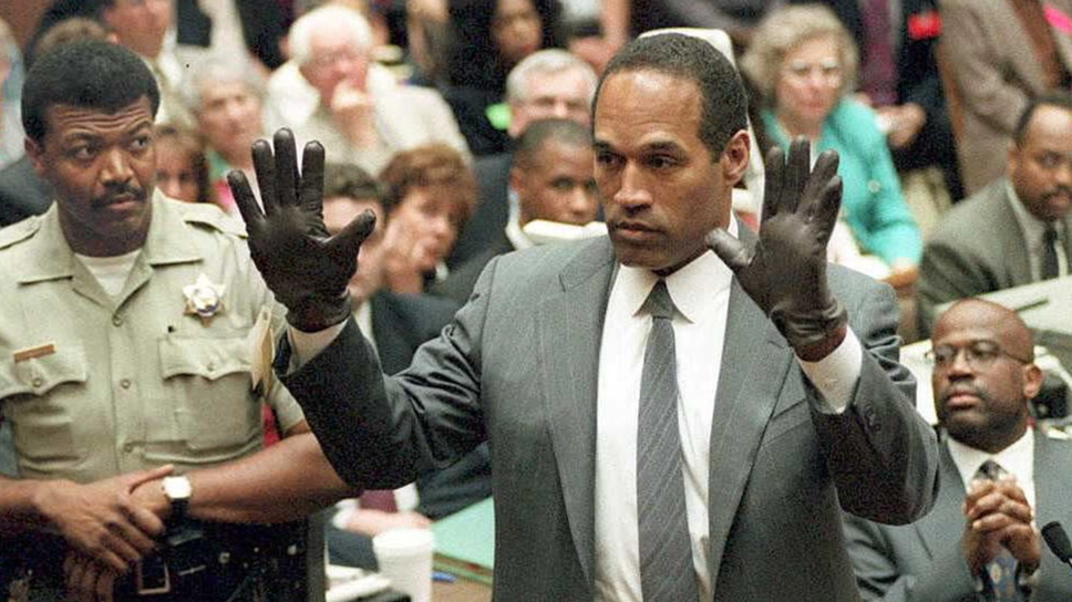 Key witness in OJ Simpson trial gives theory of what happened to murder weapon as he details what he saw