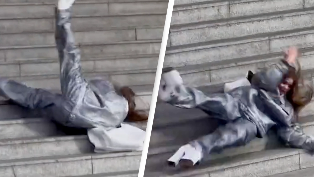 People confused after model falls down stairs in bizarre Marc Jacobs campaign