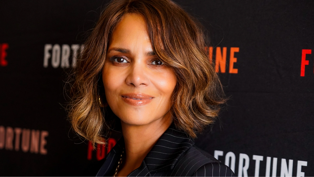 Halle Berry recalls playing 'blame game' with current partner after doctor misdiagnosed her with 'really bad case of herpes'