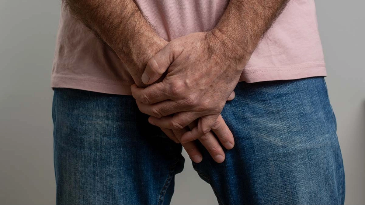 Doctor issues urgent warning as 'scrotox' procedure is on the rise with concerning side effects