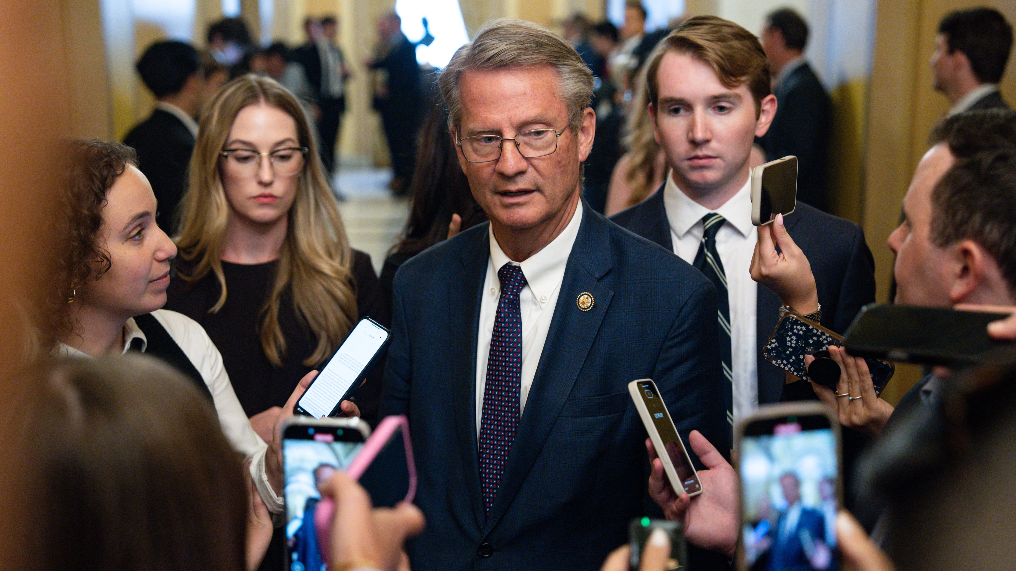 Congressman Tim Burchett claims he has seen UFO footage that ‘defies logic’