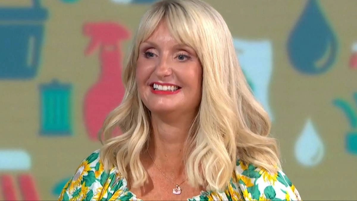 Woman who found out her ex-husband was a pedophile reveals signs she should have noticed