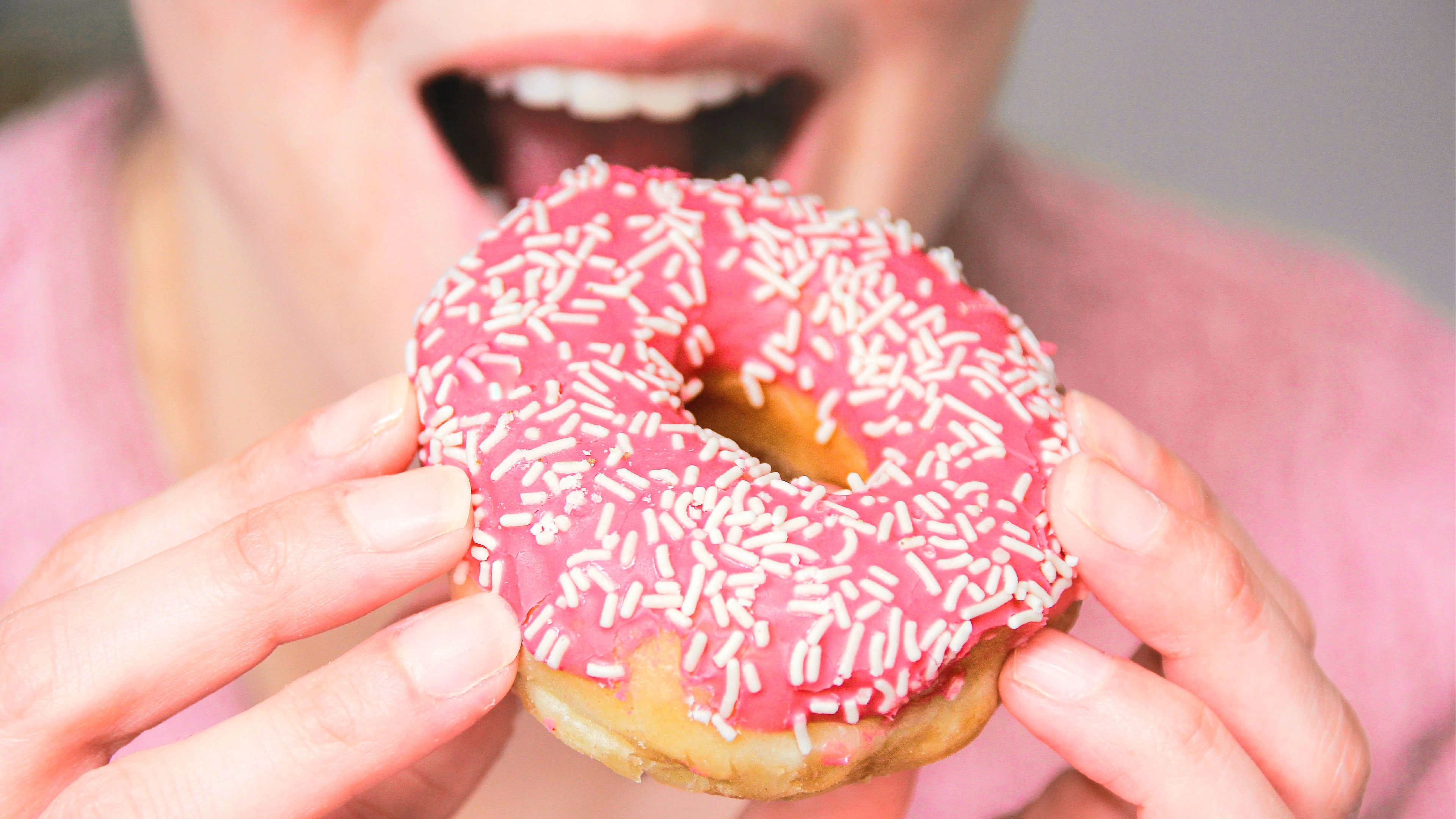 Health experts reveal six ways your body is damaged when you eat too much sugar