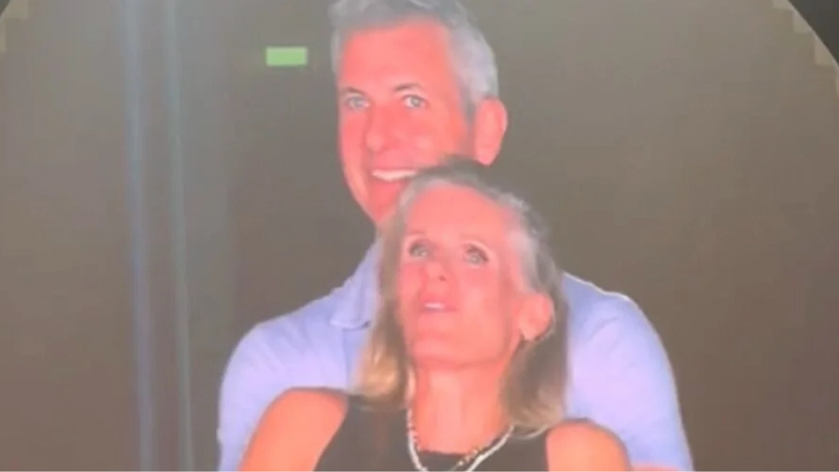 Lawyers explain whether CEO could sue Coldplay after being caught with colleague on jumbotron