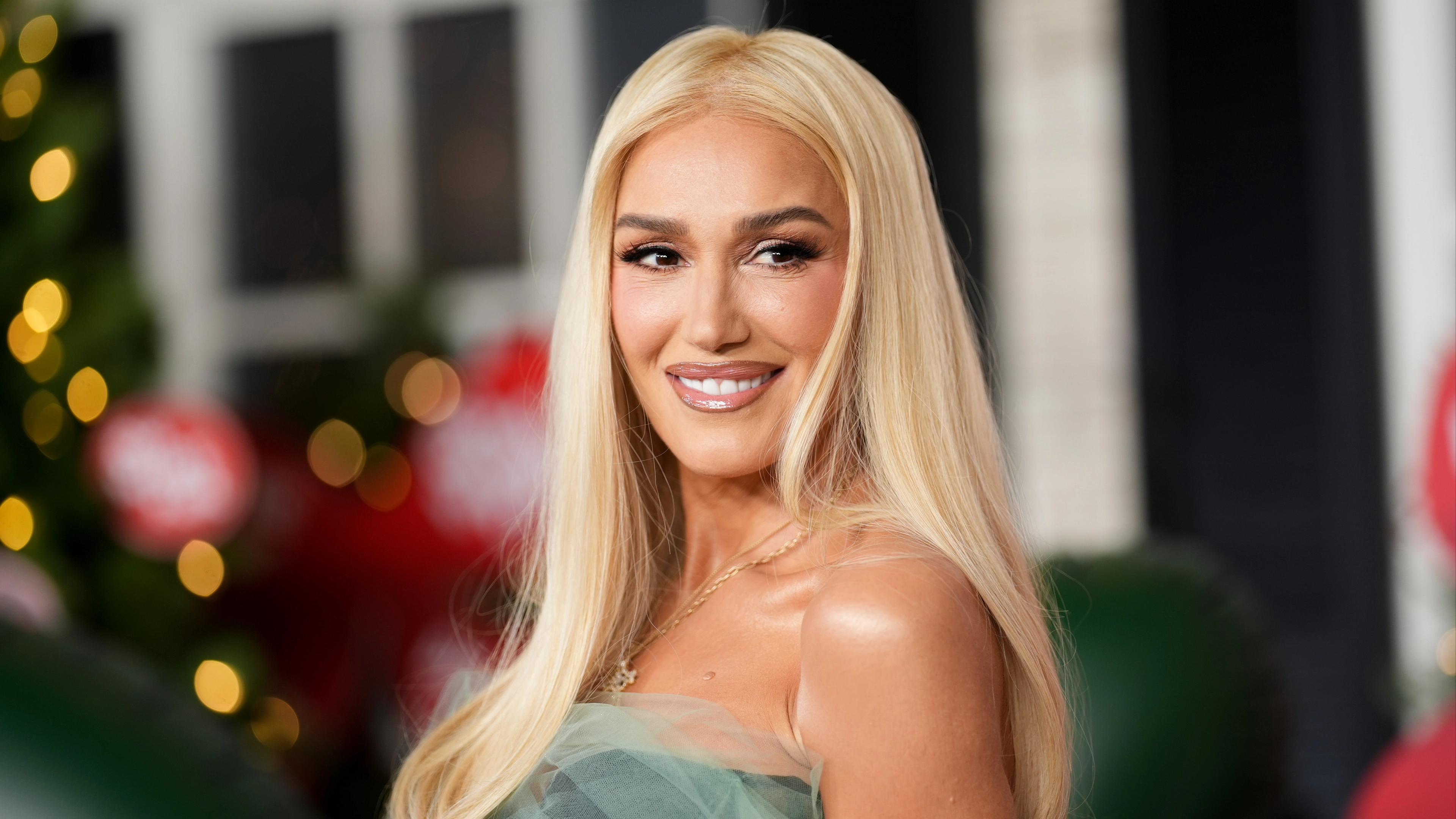 Gwen Stefani reveals how getting pregnant at age 43 led her to change religions