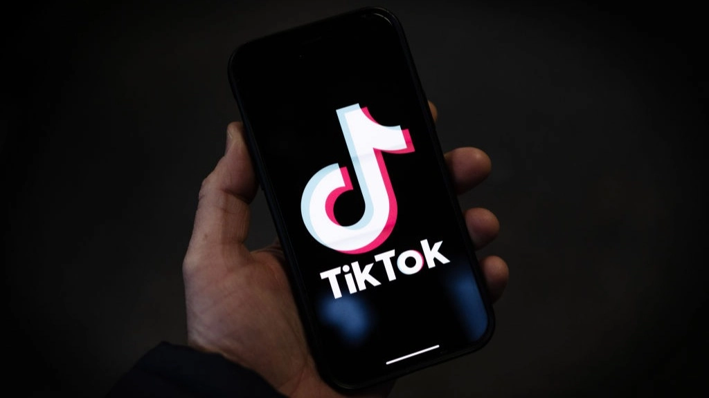 What TikTok’s Group 7 trend means as it sparks real-life meet up