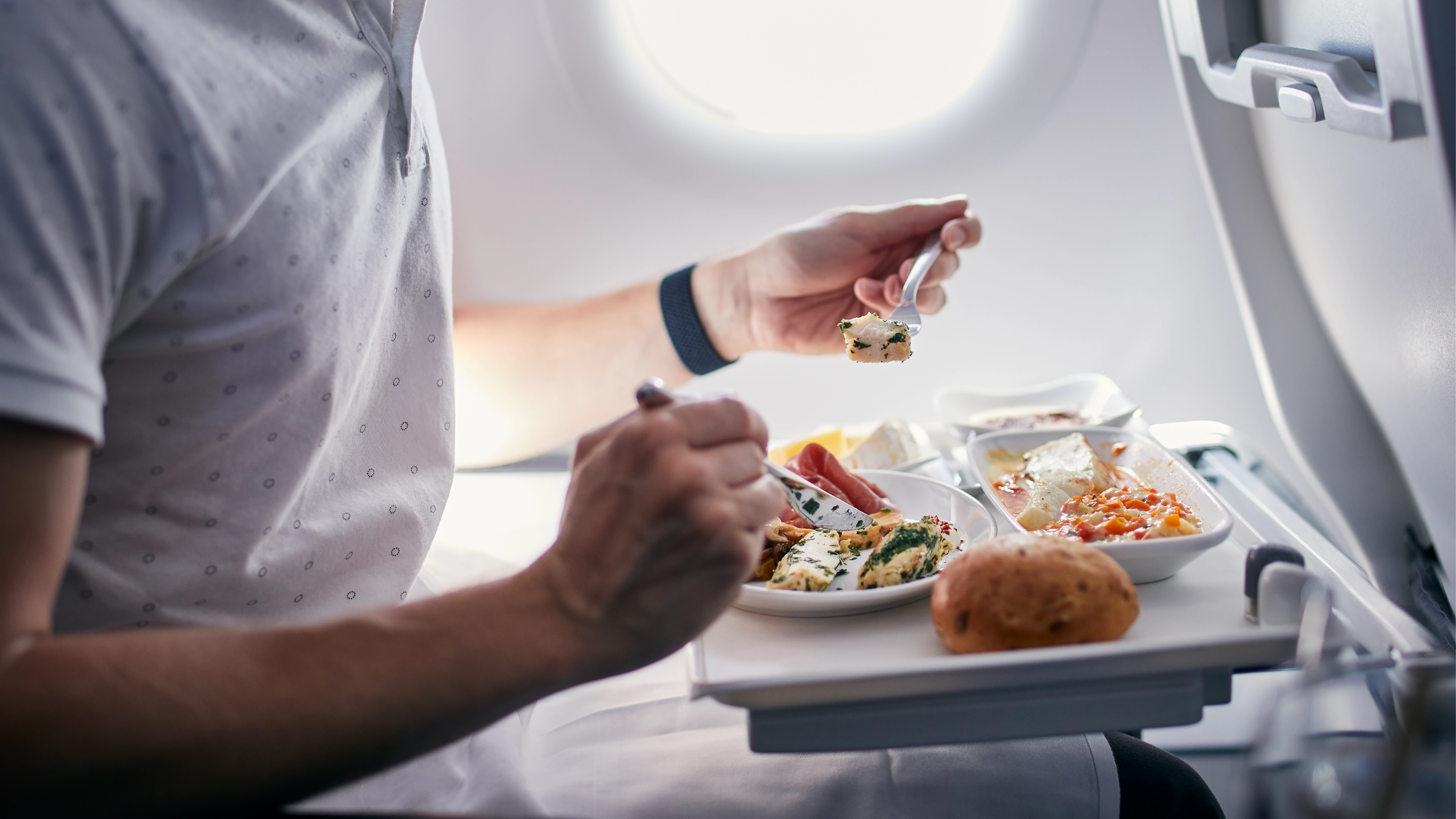 Frequent flyer reveals the one food you should 'never eat' on a plane