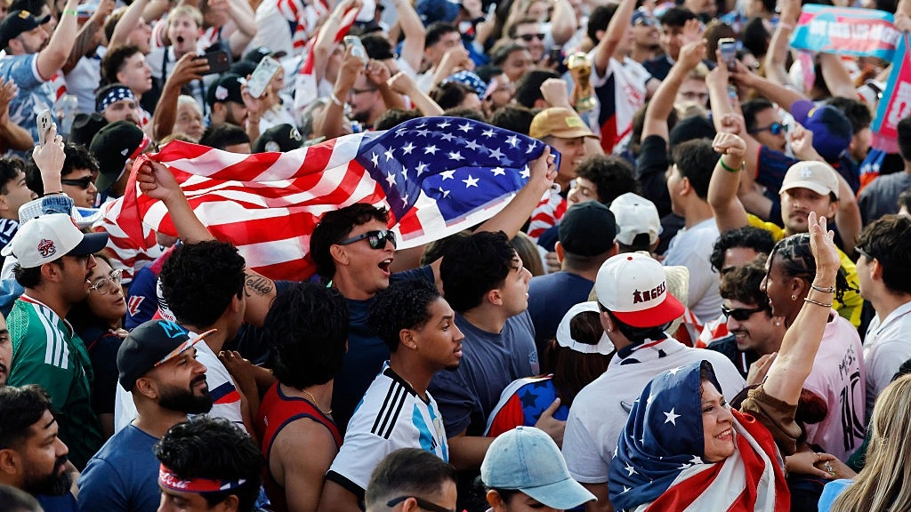 Ticketless World Cup fans warned over free 'dangerous' alternative millions have already tried