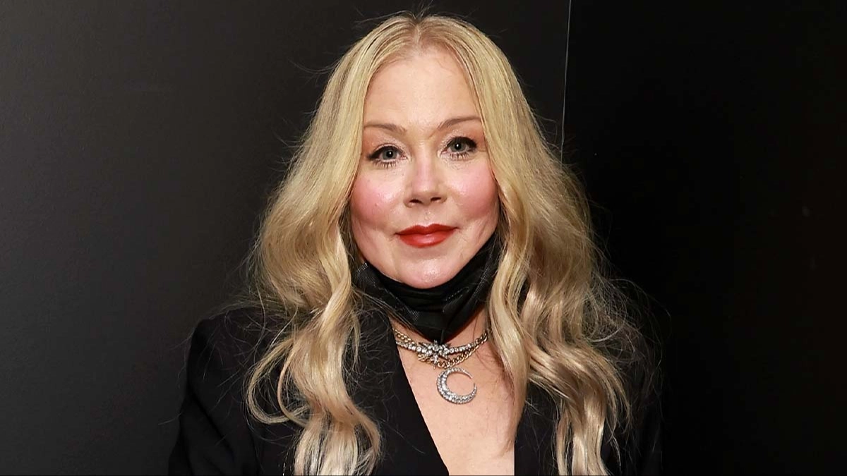 Christina Applegate explains surprising reason she has named body part after Meghan Markle following MS diagnosis