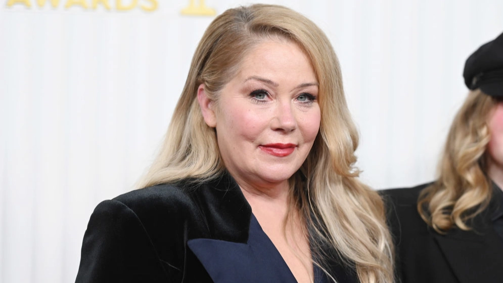 Christina Applegate opens up about being hospitalized over 30 times with ‘unimaginable’ pain following MS diagnosis