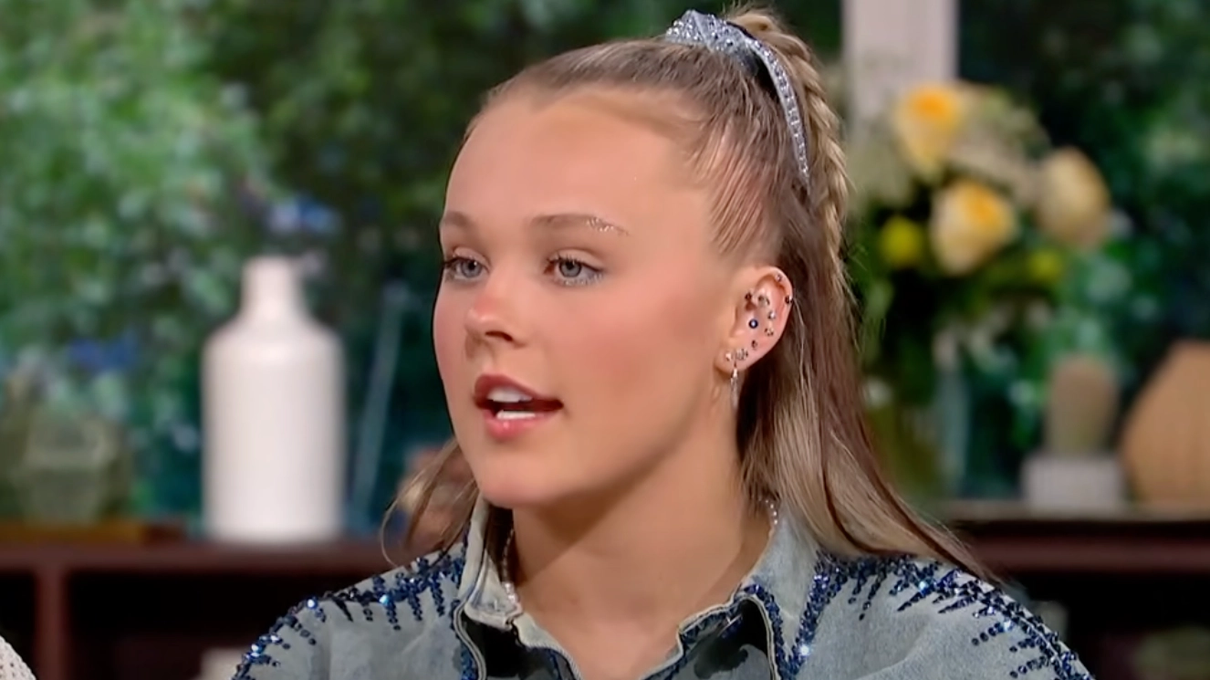 JoJo Siwa reveals truth behind relationship with Big Brother housemate Chris Hughes after dumping partner at after party
