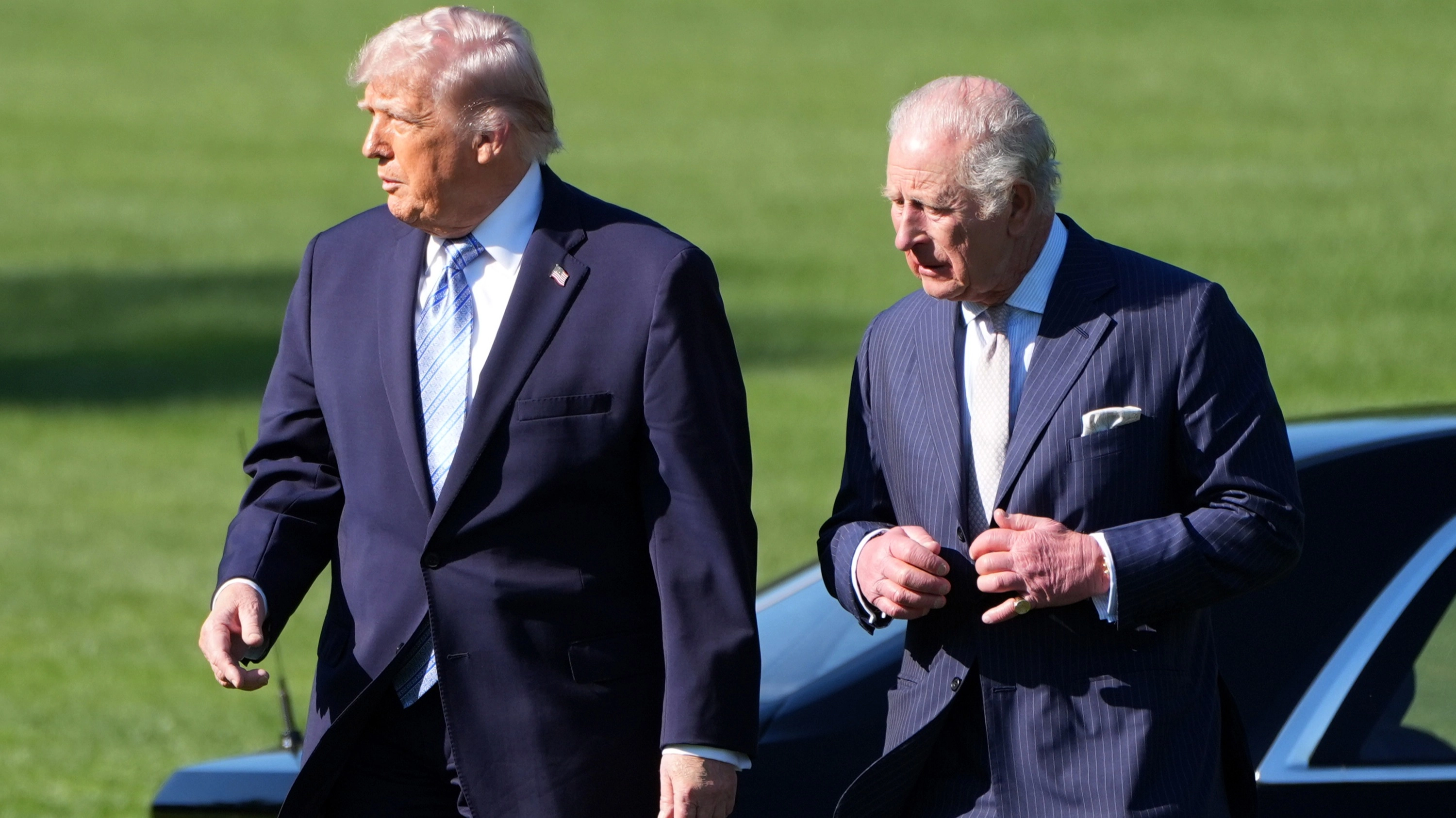 Body language expert shares meaning behind Trump and King Charles’ hand gestures