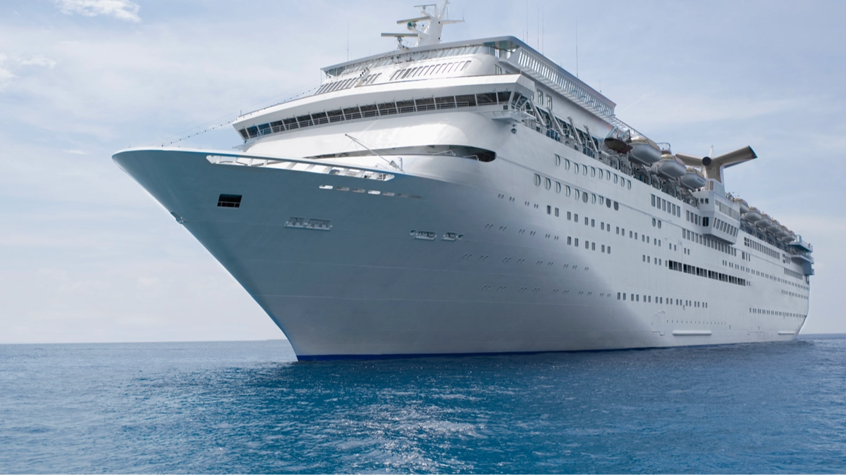Doctor reveals disturbing reason why you should not go on a cruise 'anytime soon'