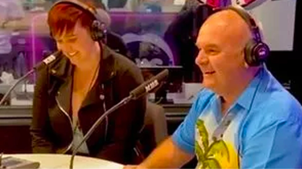 Controversial history of radio show revealed after daughter kissed dad in 'full make out' on it for $600