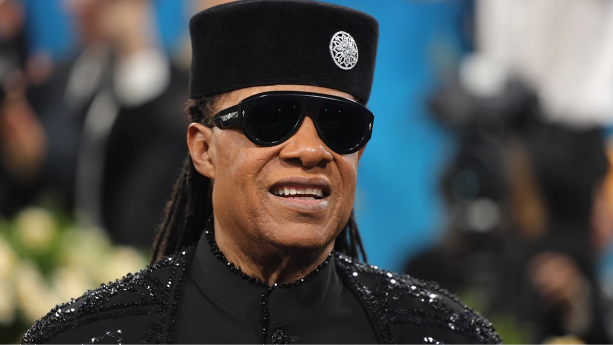 Why people were convinced Stevie Wonder could see as he finally addresses long-standing rumor
