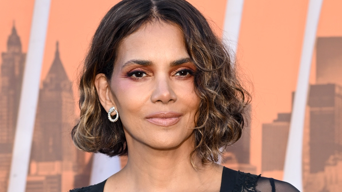 Halle Berry explains how misdiagnosed 'case of herpes' impacted her sex life with current partner