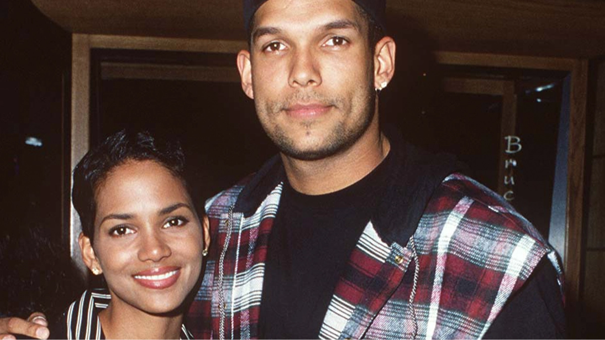 Timeline of Halle Berry's marriage to first husband after he reveals 3 reasons they divorced