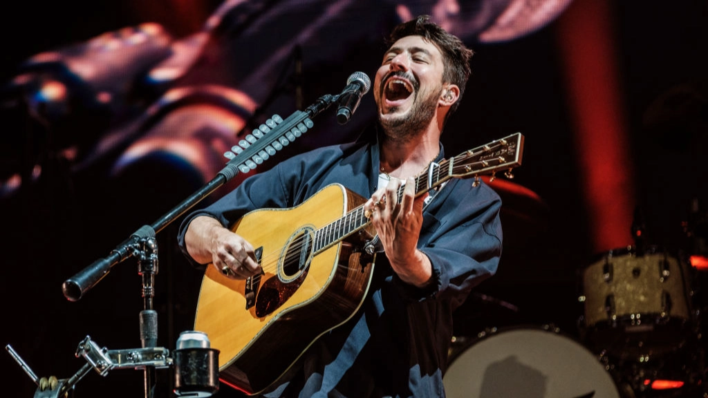 Last chance to buy Mumford & Sons tickets as general sale kicks off