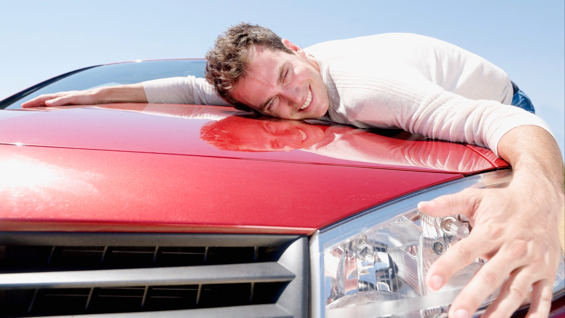 Three intimacy experts explain why some people fall in love with inanimate objects