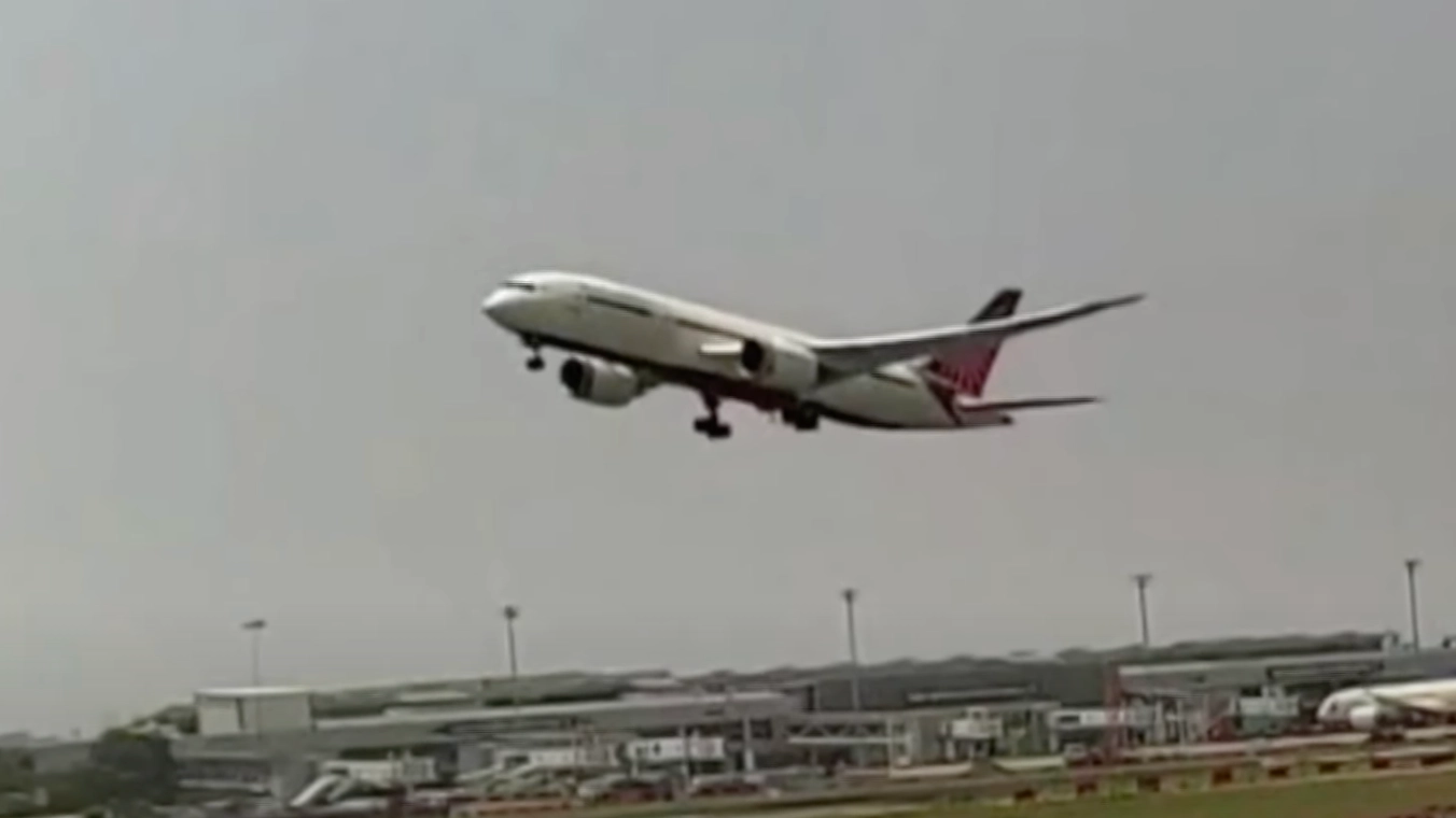 Aviation expert explains how fatal mistake could have happened in Air India crash after cause revealed
