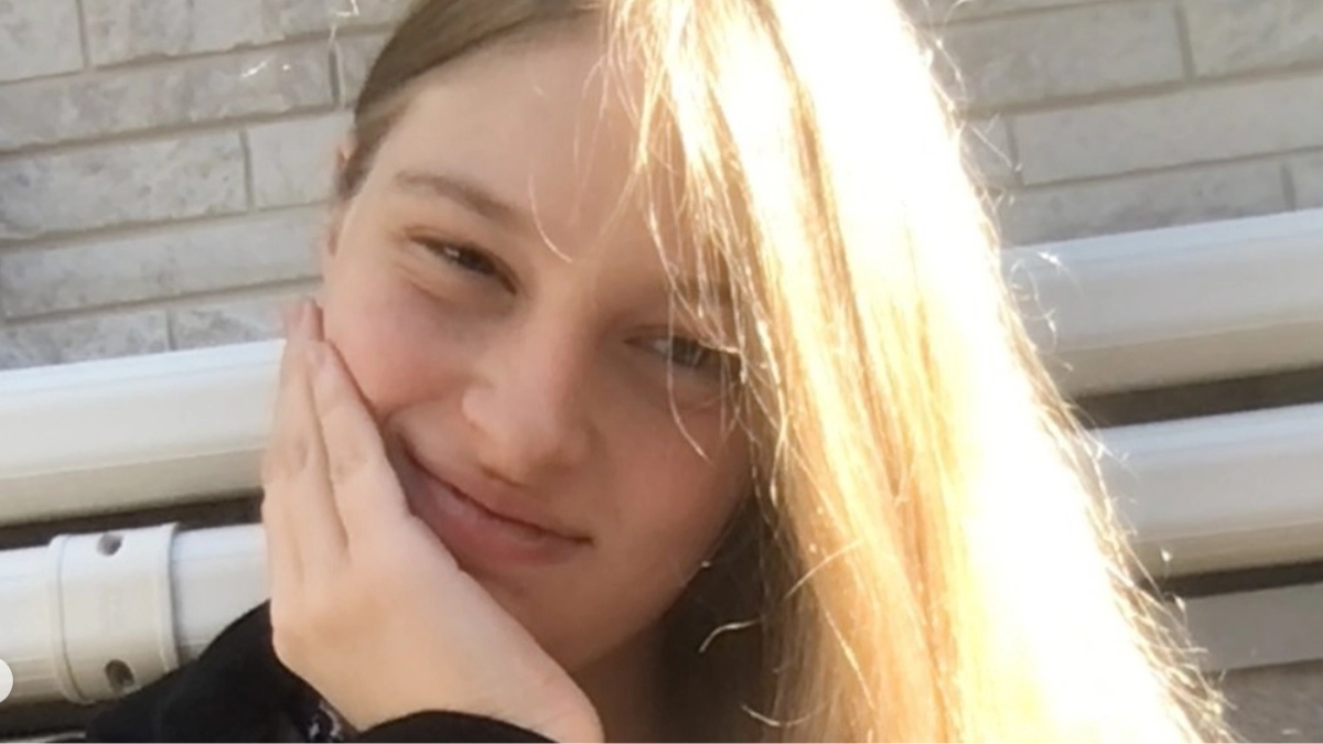 Elon Musk's estranged daughter calls him a 'pathetic man child' as she discusses relationship with her father