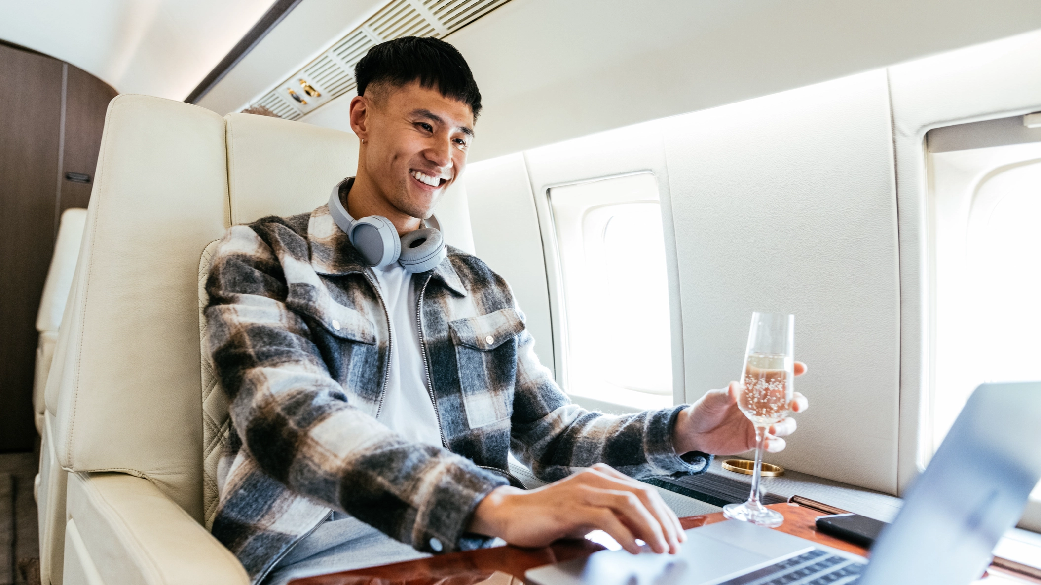 Flight attendant reveals simple hack to get a free upgrade next time you fly