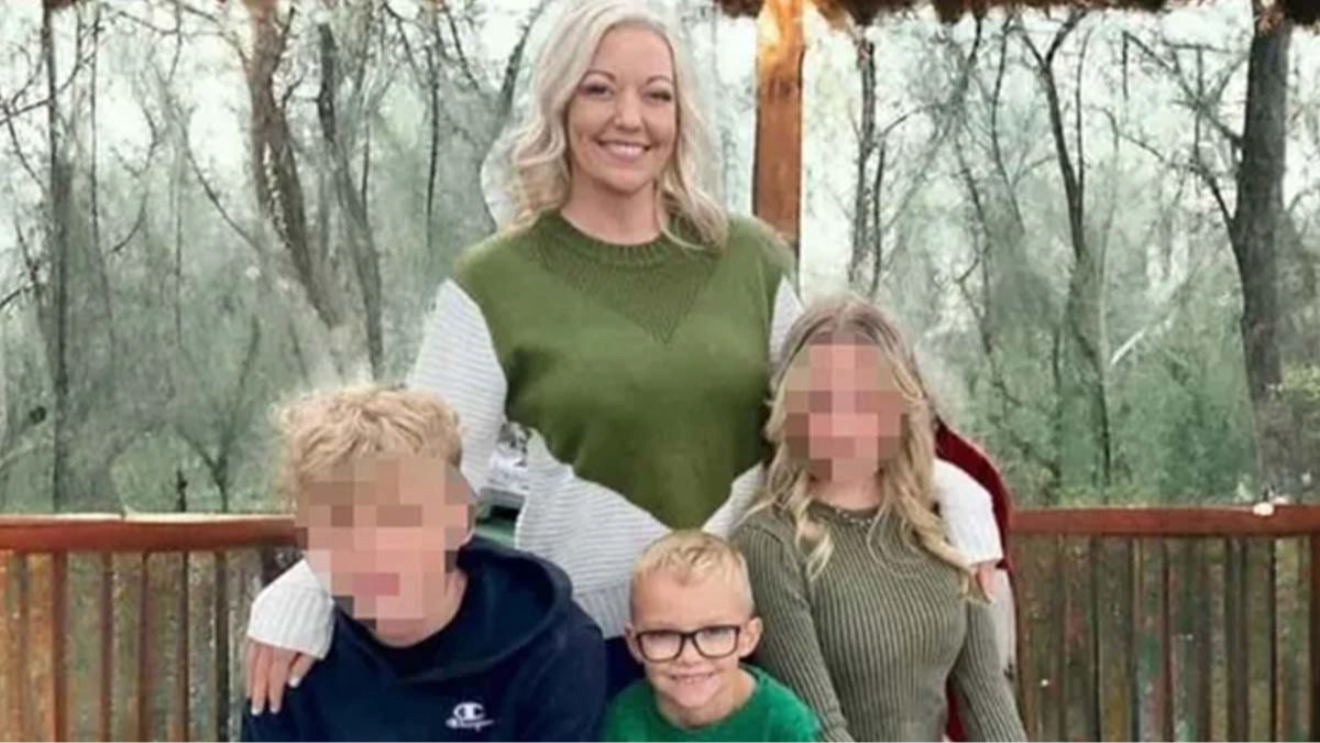 Police reveal disturbing clues found inside home after mom and son, 8, were found shot dead
