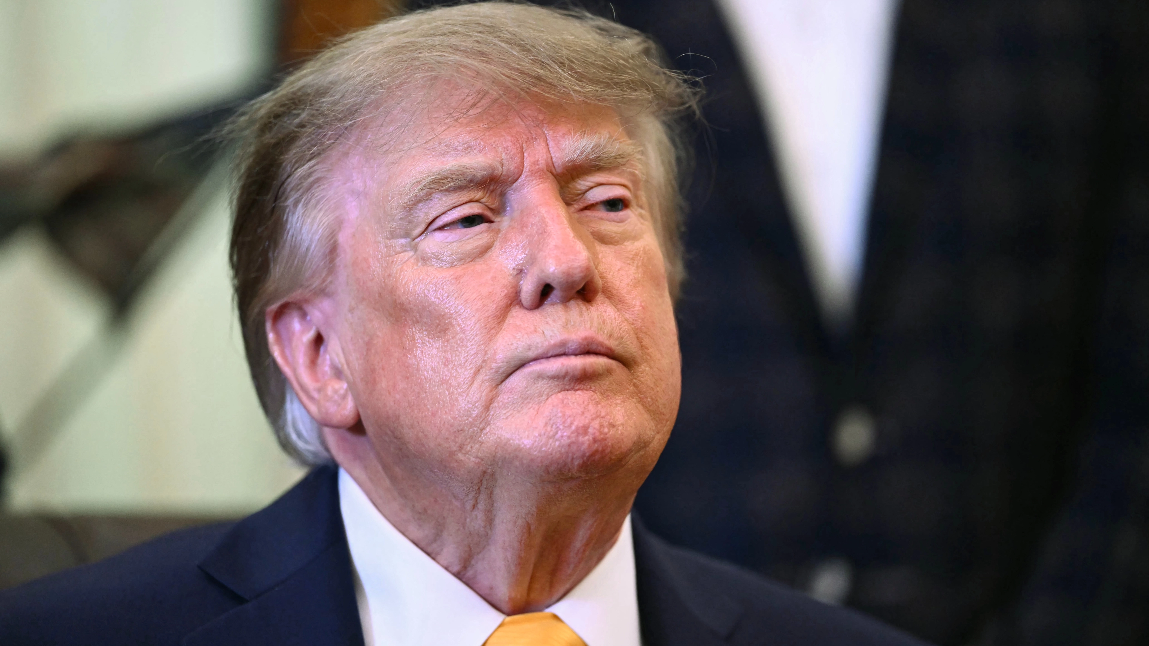 Trump’s plans for ‘spectacular’ Irish ballroom have run into a 2mm problem