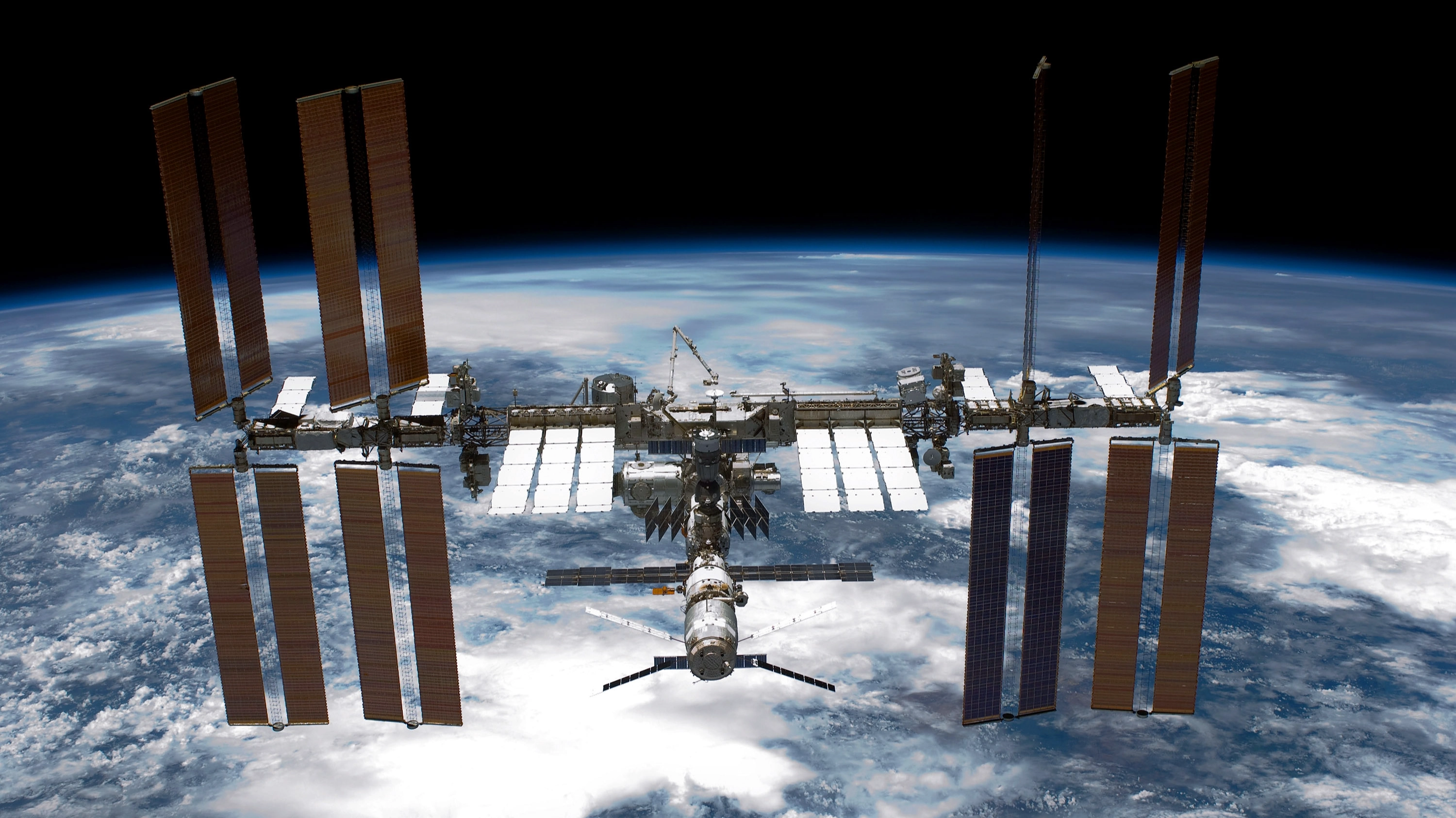 NASA astronaut reveals what sunrise in space looks like that ISS experiences 5,800 times a year
