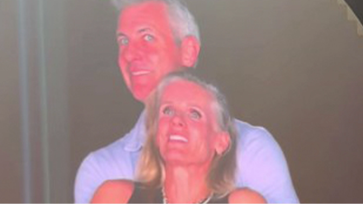 Woman caught on Coldplay 'kiss cam' slams Gwyneth Paltrow and Ryan Reynolds over scandal comments