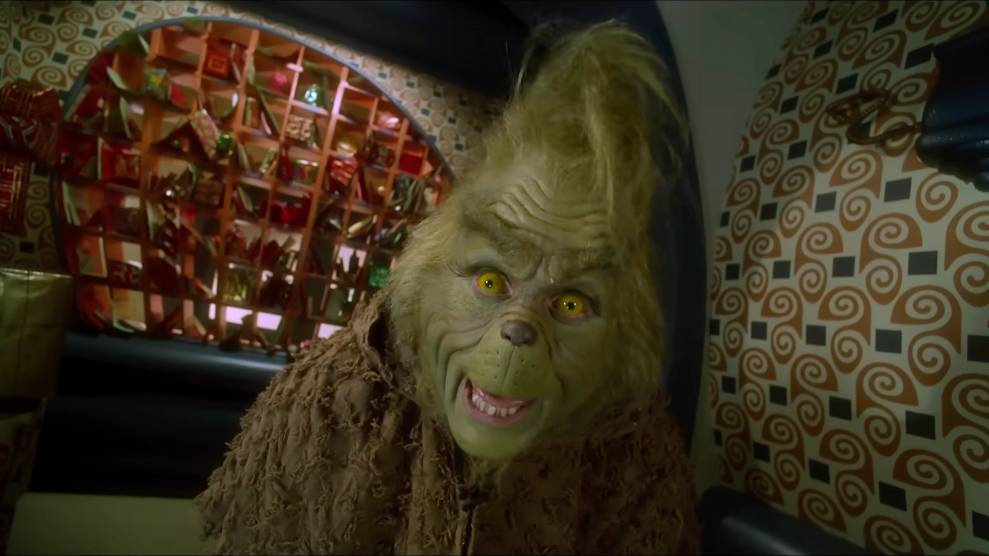 Reason why Jim Carrey wanted to quit The Grinch on the first day over grueling experience