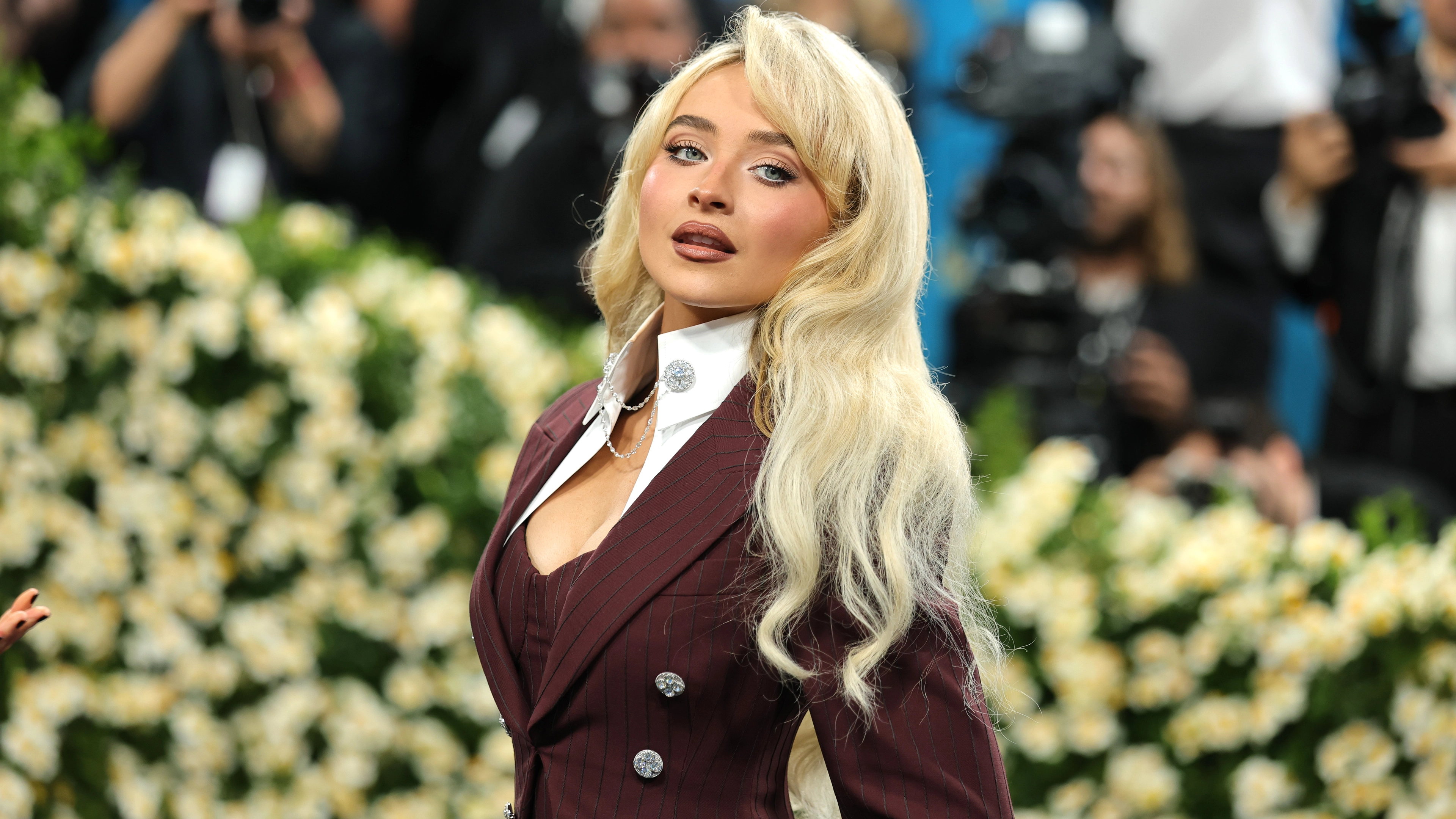 Everyone is saying the same thing about Sabrina Carpenter's Met Gala outfit
