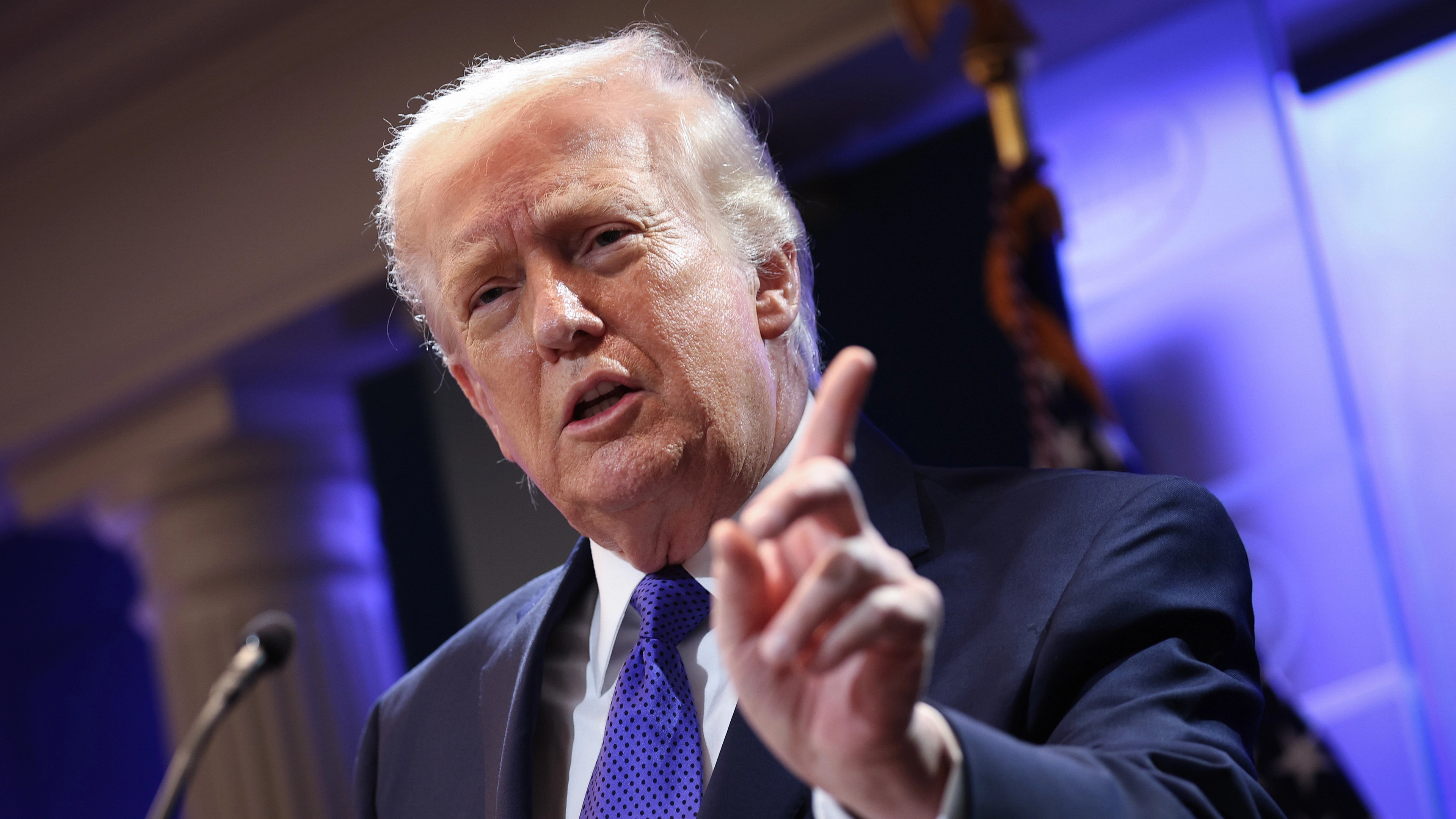 Trump's $400 million ballroom dubbed a 'monstrosity' as plans receive thousands of negative public comments
