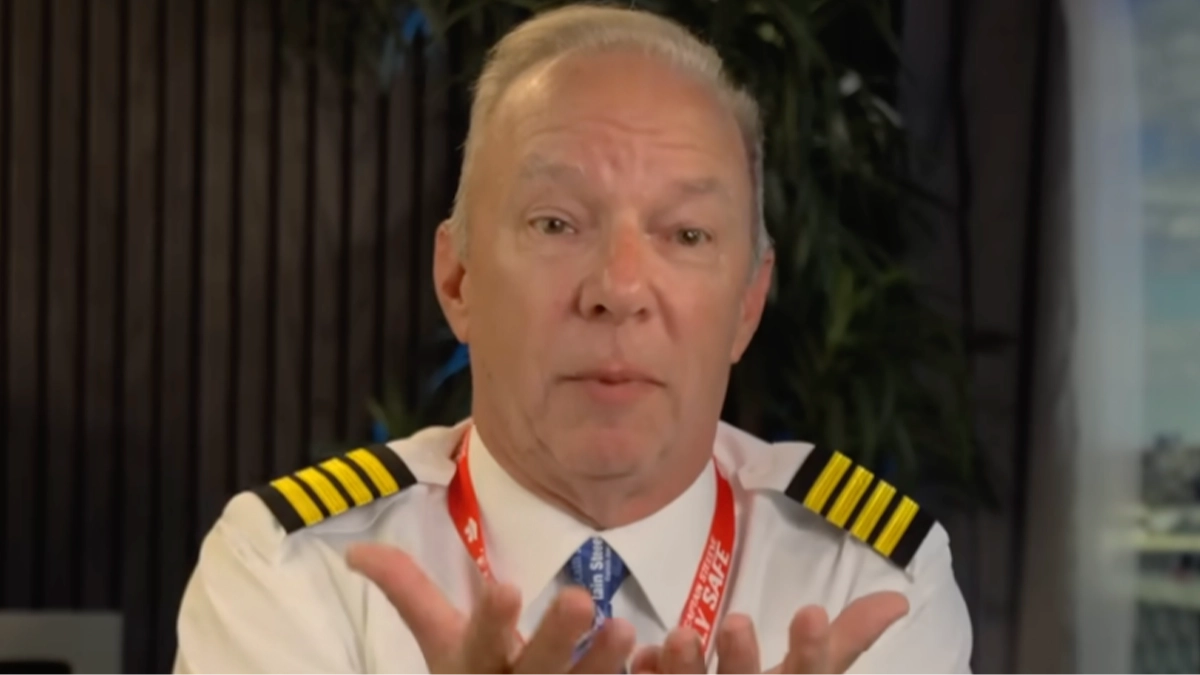 Aviation expert details two other horrifying theories before explaining what he thinks really went wrong in Air India crash