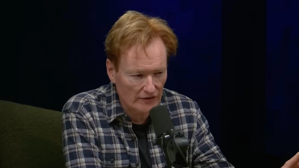 Conan O’Brien and Will Arnett detail the outrageous texts they sent each other after host's parents both died within 4 days