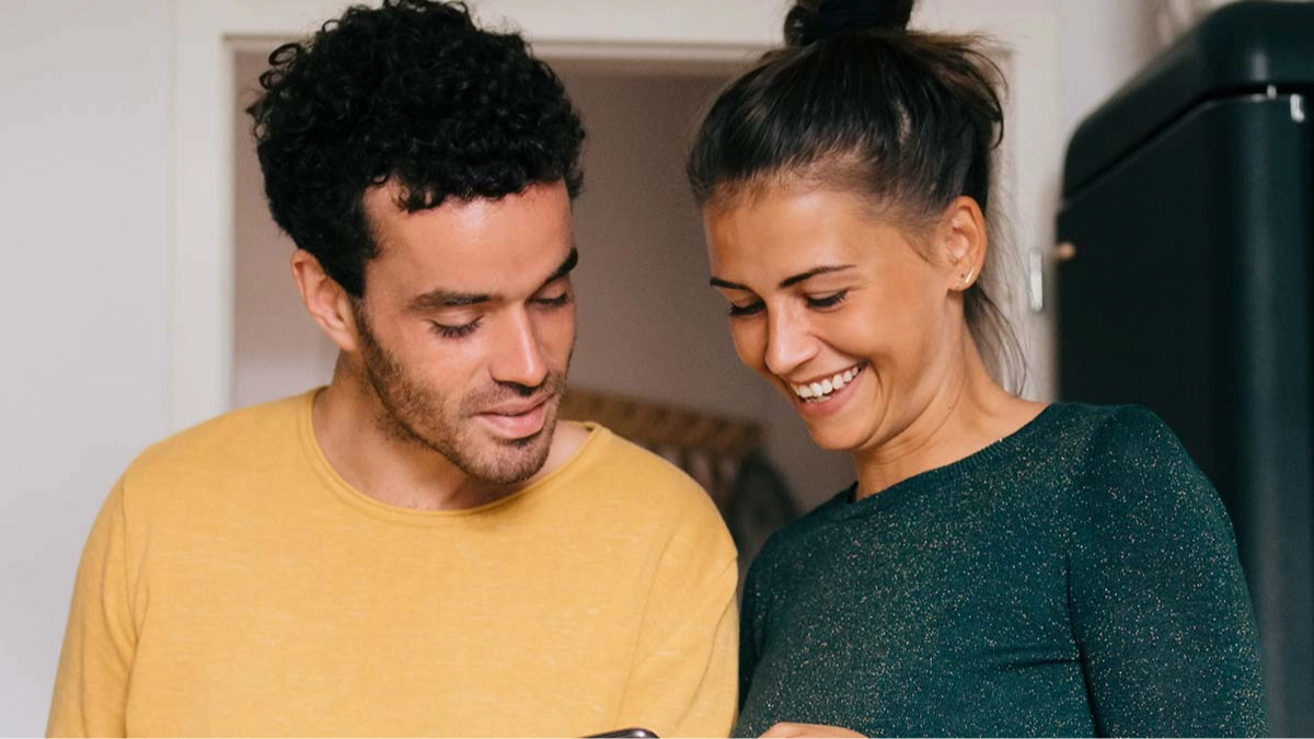 Scientist reveals simple everyday act couples can do together to feel happier by 20 percent