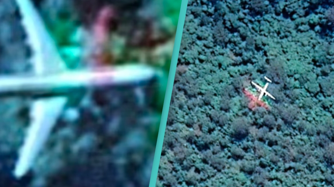 'Ghost' plane spotted on Google Maps