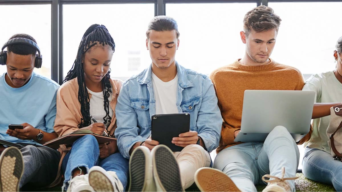 'Gen Z stare' explained as expert reveals disturbing truth for the future of the generation