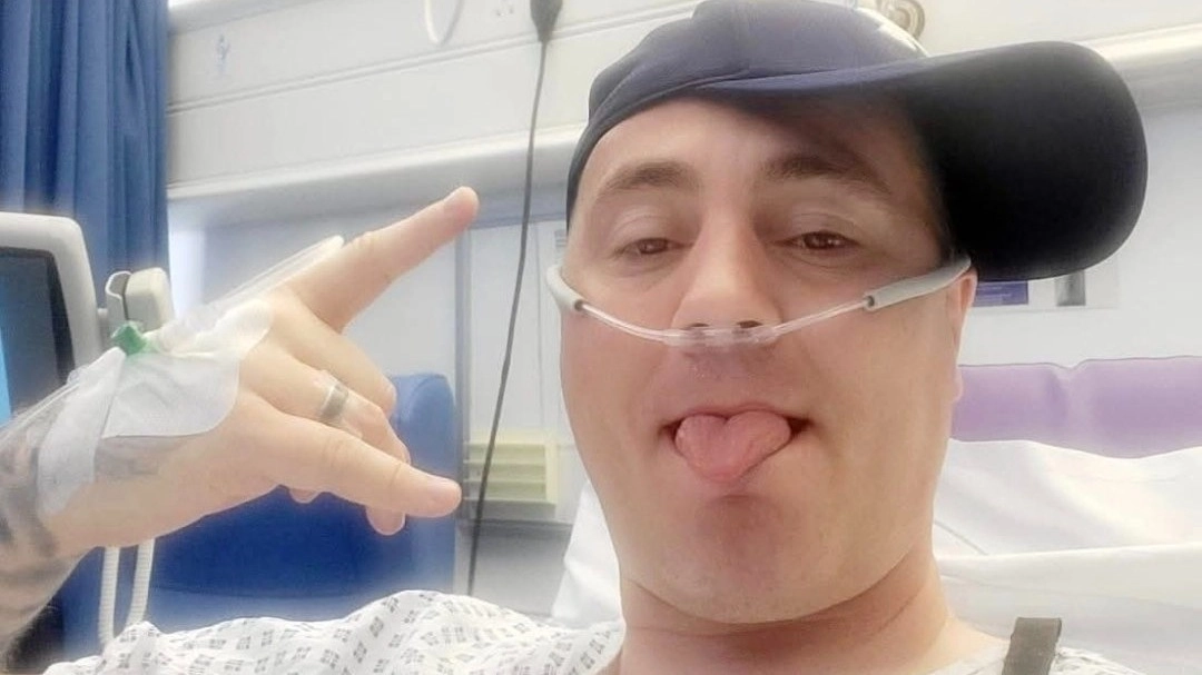 Man whose 'bug bite' turned out to be terminal cancer only found out after making request to doctors
