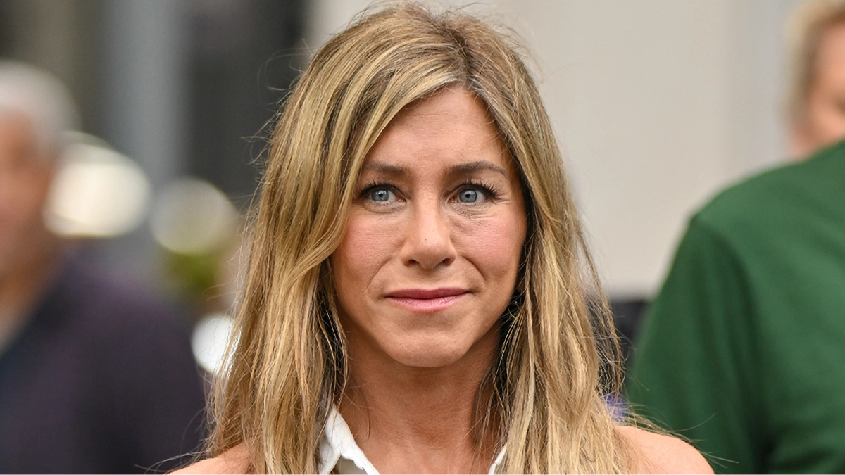 Jennifer Aniston denies getting plastic surgery as she breaks down work she’s had done